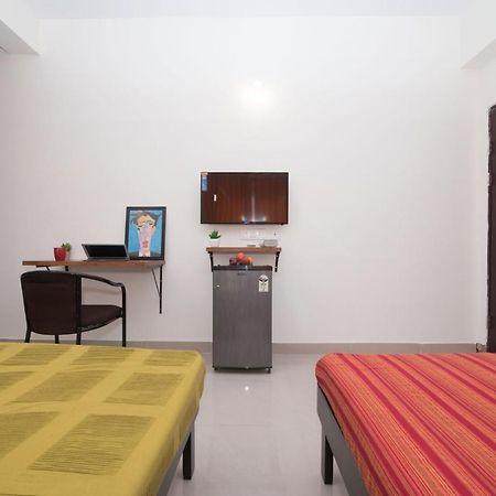 Buzz Quarter Hyderabad Bagian luar foto