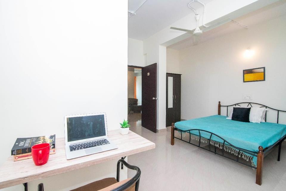 Buzz Quarter Hyderabad Bagian luar foto